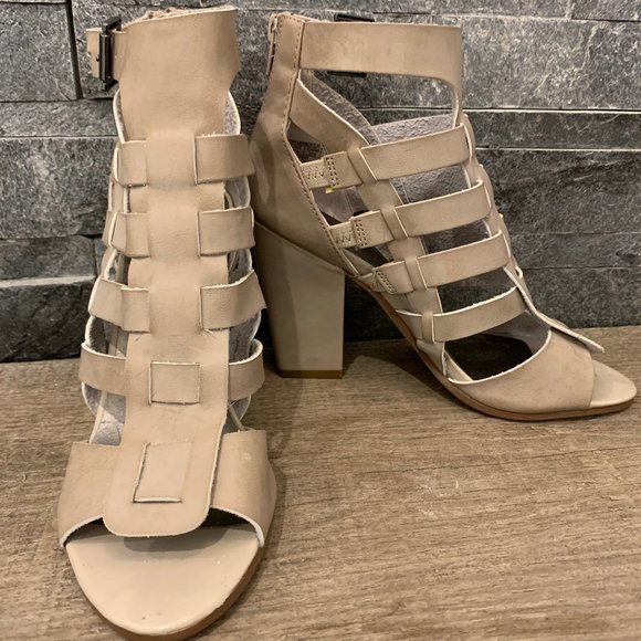G by Guess Caged Sandals - Picture 1 of 9